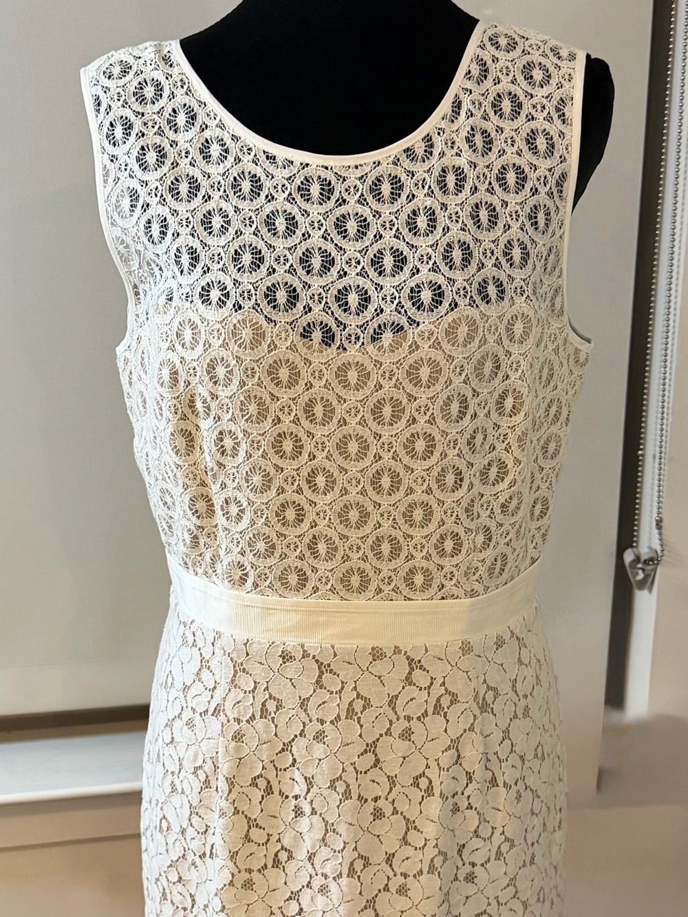 BCBGMaxAzria Cream Lace Midi Dress
